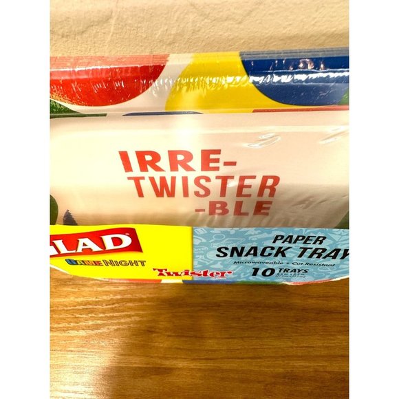 Glad Game Night Twister Snack Trays Lot of four 10 trays each - Picture 3 of 7
